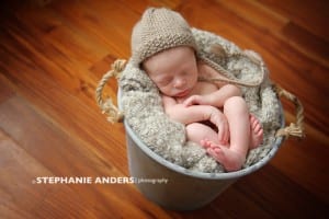 Newborn bucket blanket