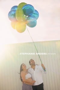 pregnant woman spouse balloons