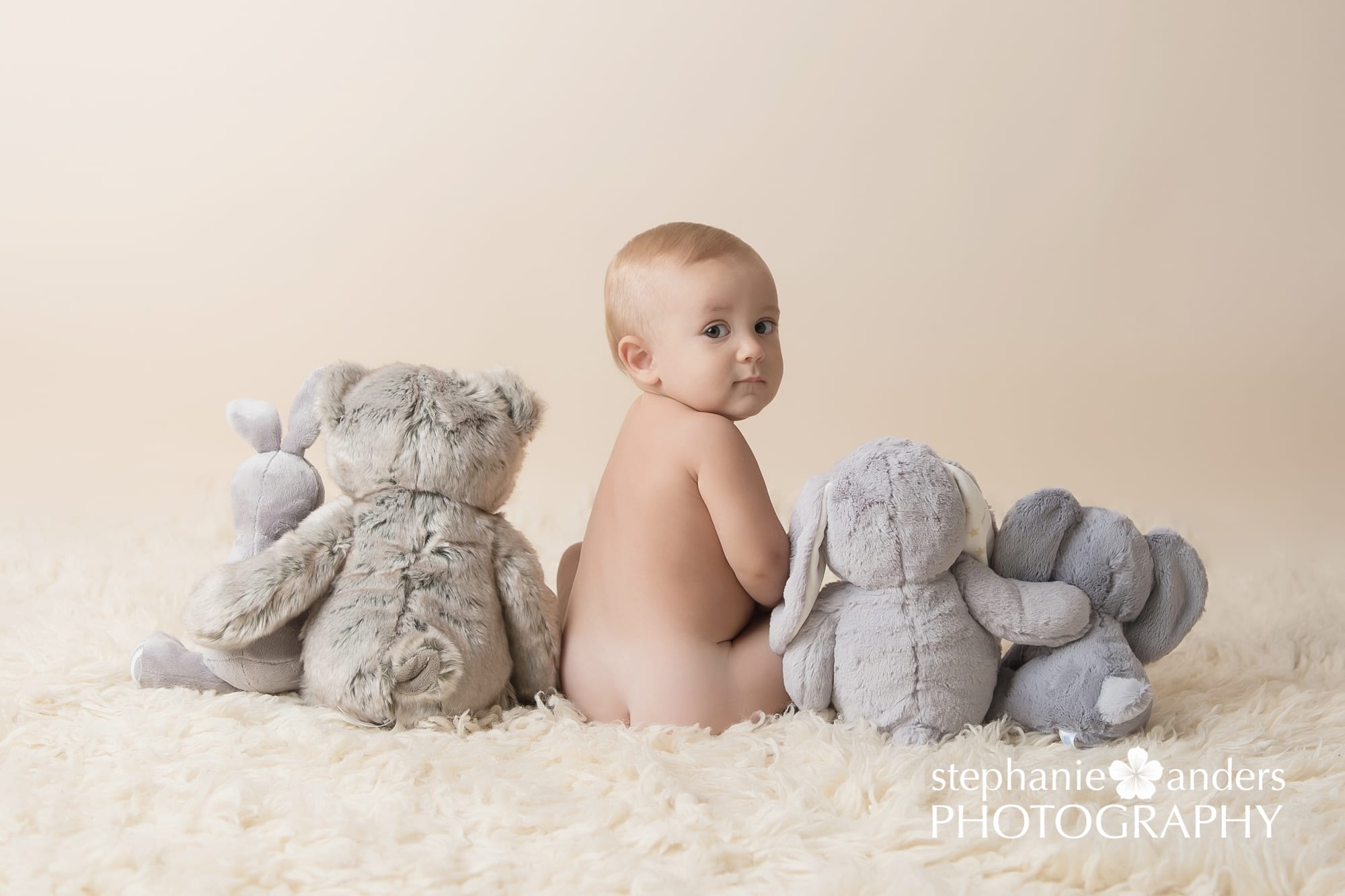baby booty with stuffed animals