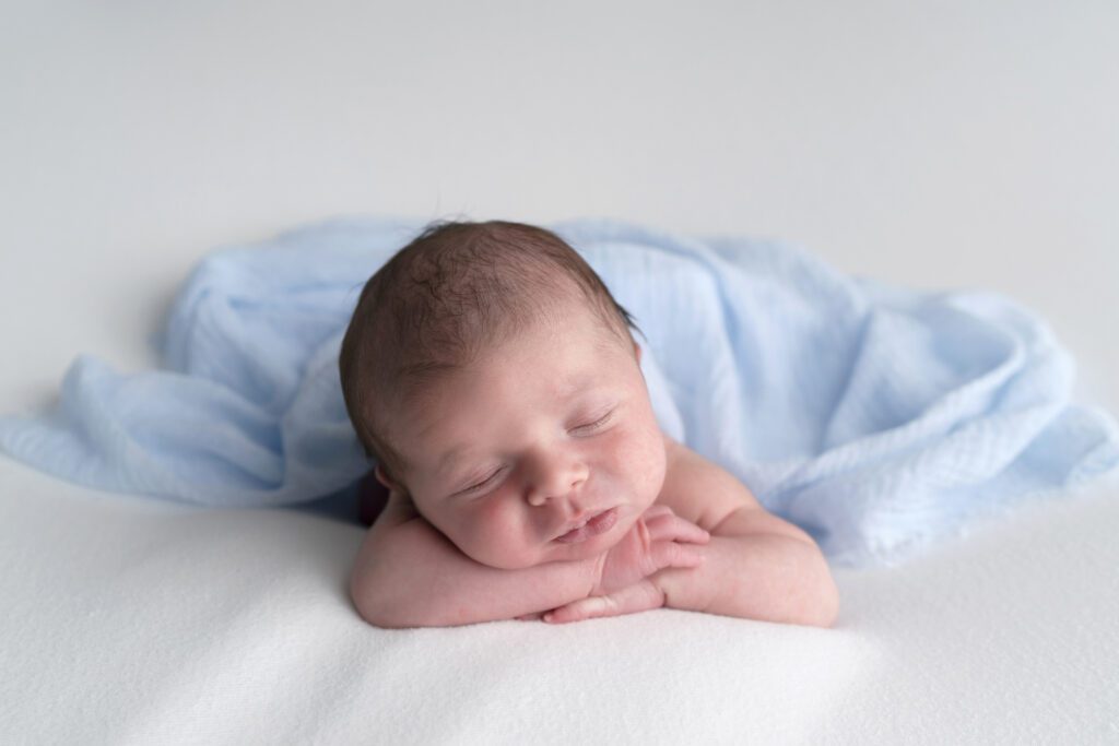 Newborn photoshoot in Coral Gables