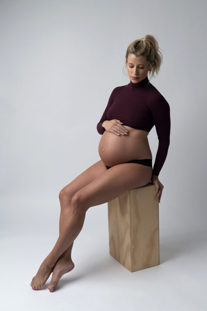 maternity photoshoot in studio