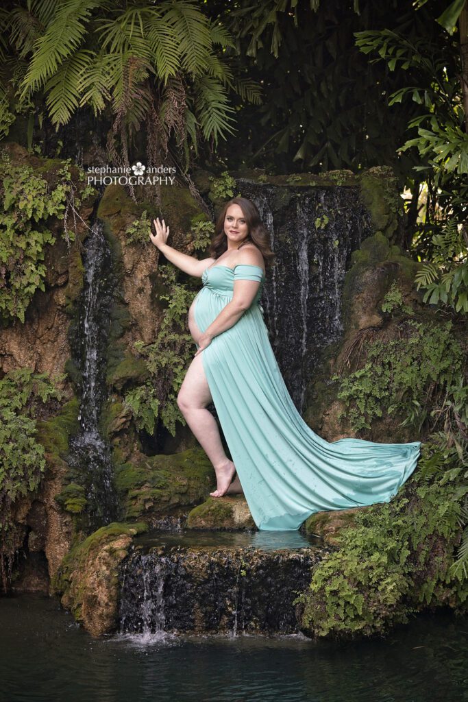 Maternity Photoshoot at the Secret Gardens