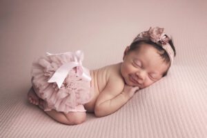 Three Reasons Why You Should Book a Newborn Photoshoot
