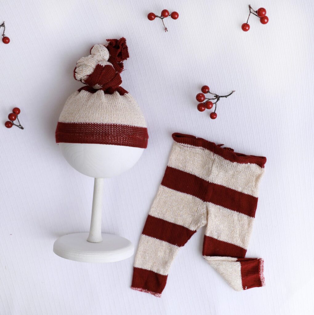 A red and white striped hat and leggings.
